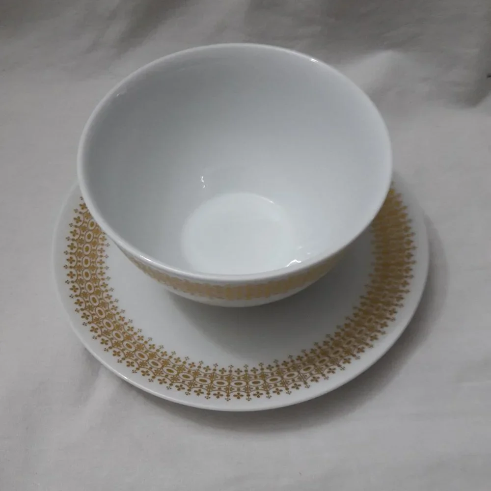 K & A Krautheim Selb Bavaria Germany Sauce Bowl with Attached Underplate Excelle